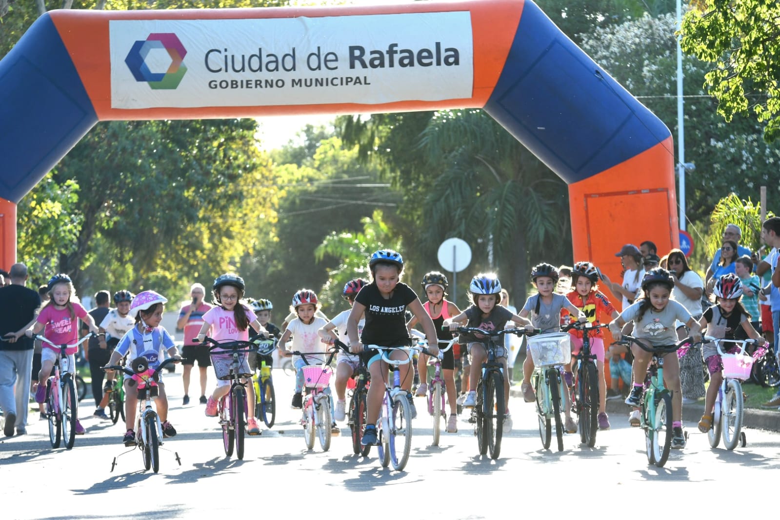 ciclismo en los barrios, rafaela, municipalidad